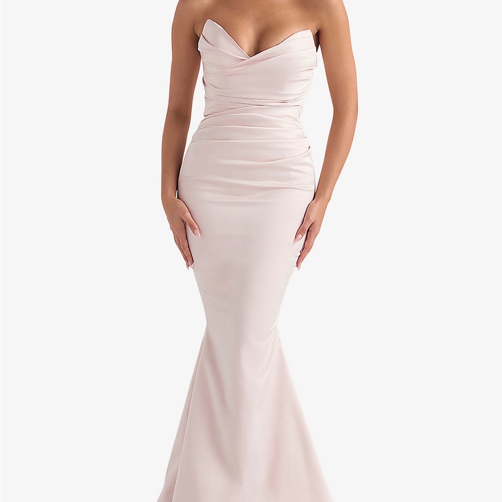 HOUSE OF CB 'Fleur’ Blush Satin Strapless Gown, Size M